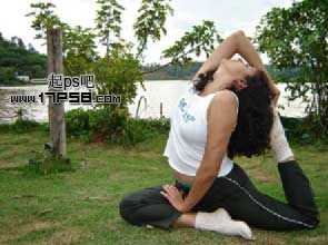 photoshop将把美女图片制作成玻璃球效果